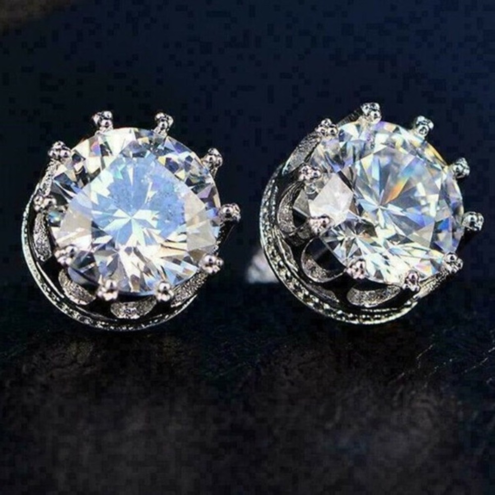 NWOT sterling silver stud earrings